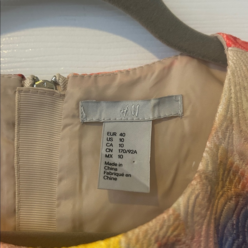H&M Multicolor Abstract Mini Dress - Picture 2 of 2